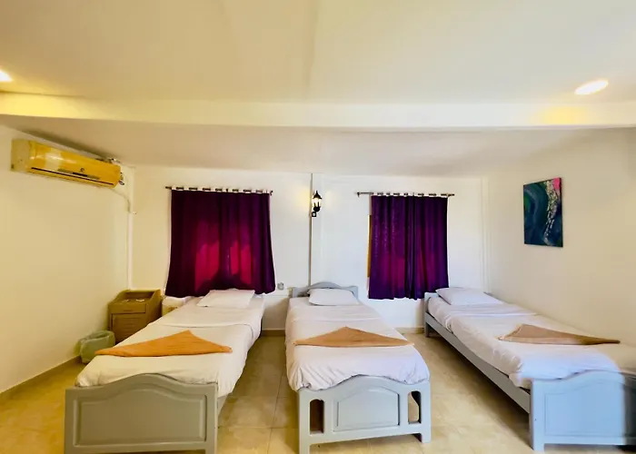 Mirage Village Hostel Dahab